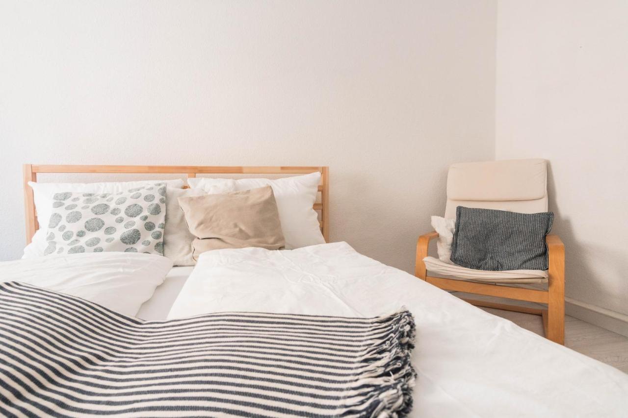 Gemutliche 45M² Wohnung Mit Netflix & Disney+ Erfurt Esterno foto
