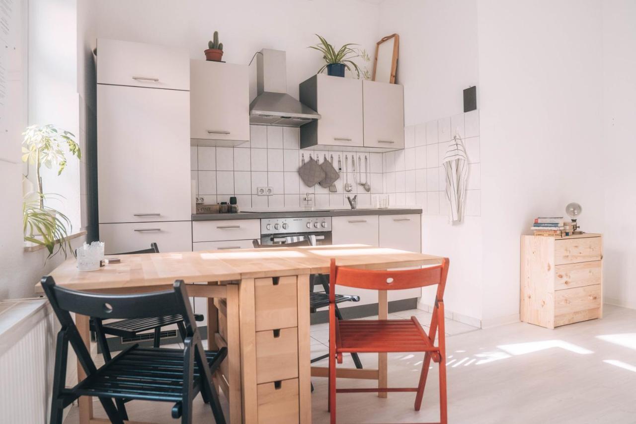 Gemutliche 45M² Wohnung Mit Netflix & Disney+ Erfurt Esterno foto